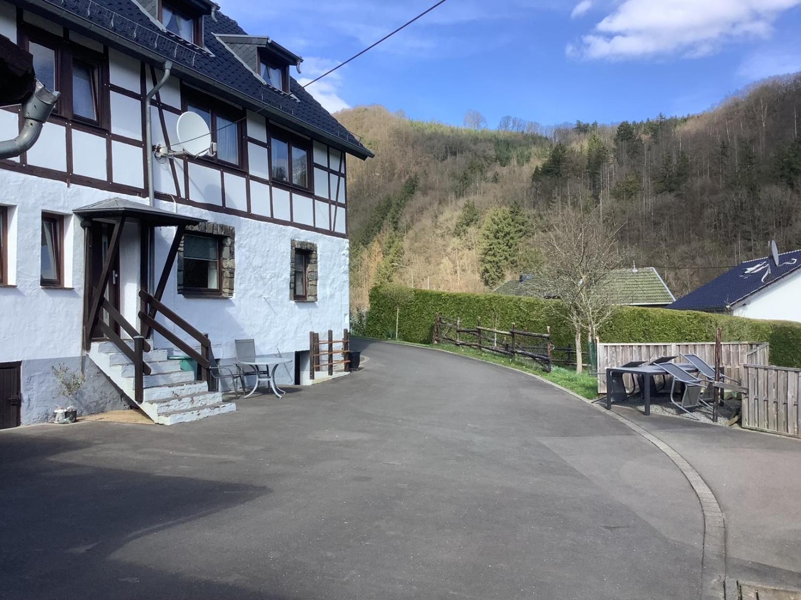 Berg Blick Eifler Bauernhaus Modern Restauriert Зиммерат Экстерьер фото