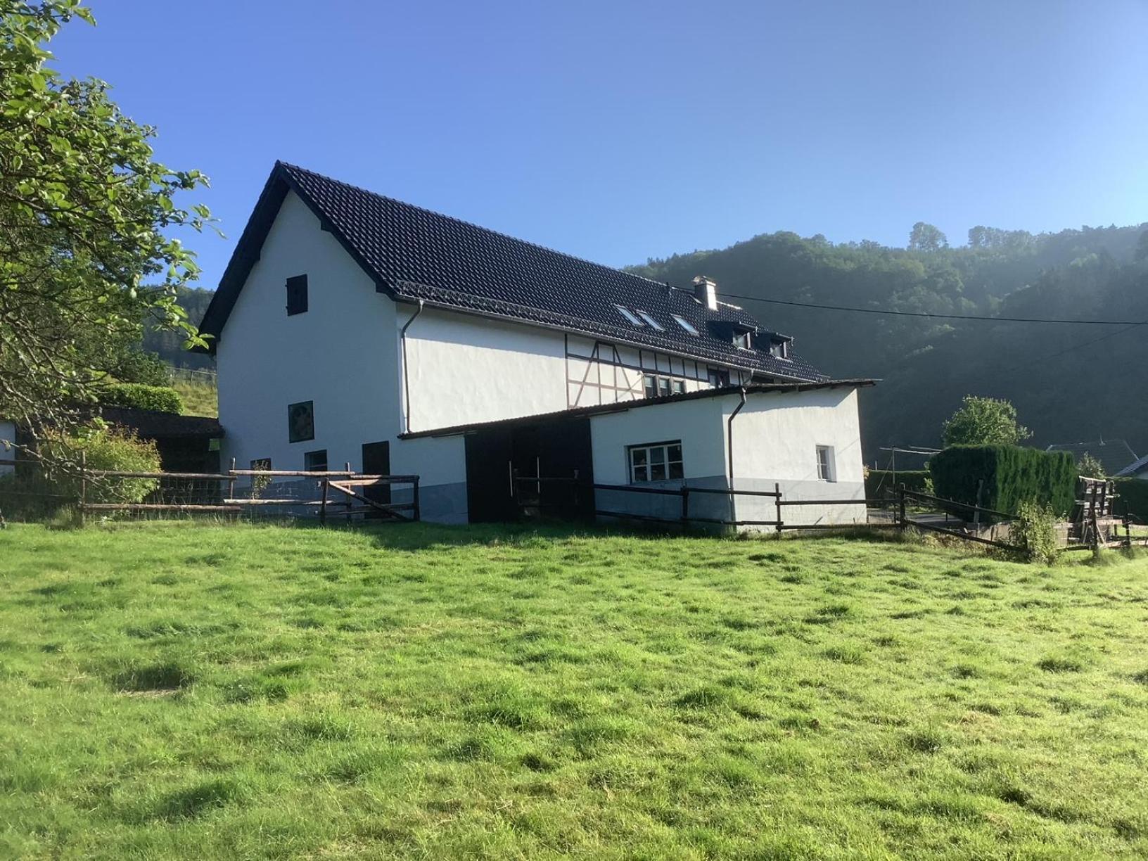 Berg Blick Eifler Bauernhaus Modern Restauriert Зиммерат Экстерьер фото