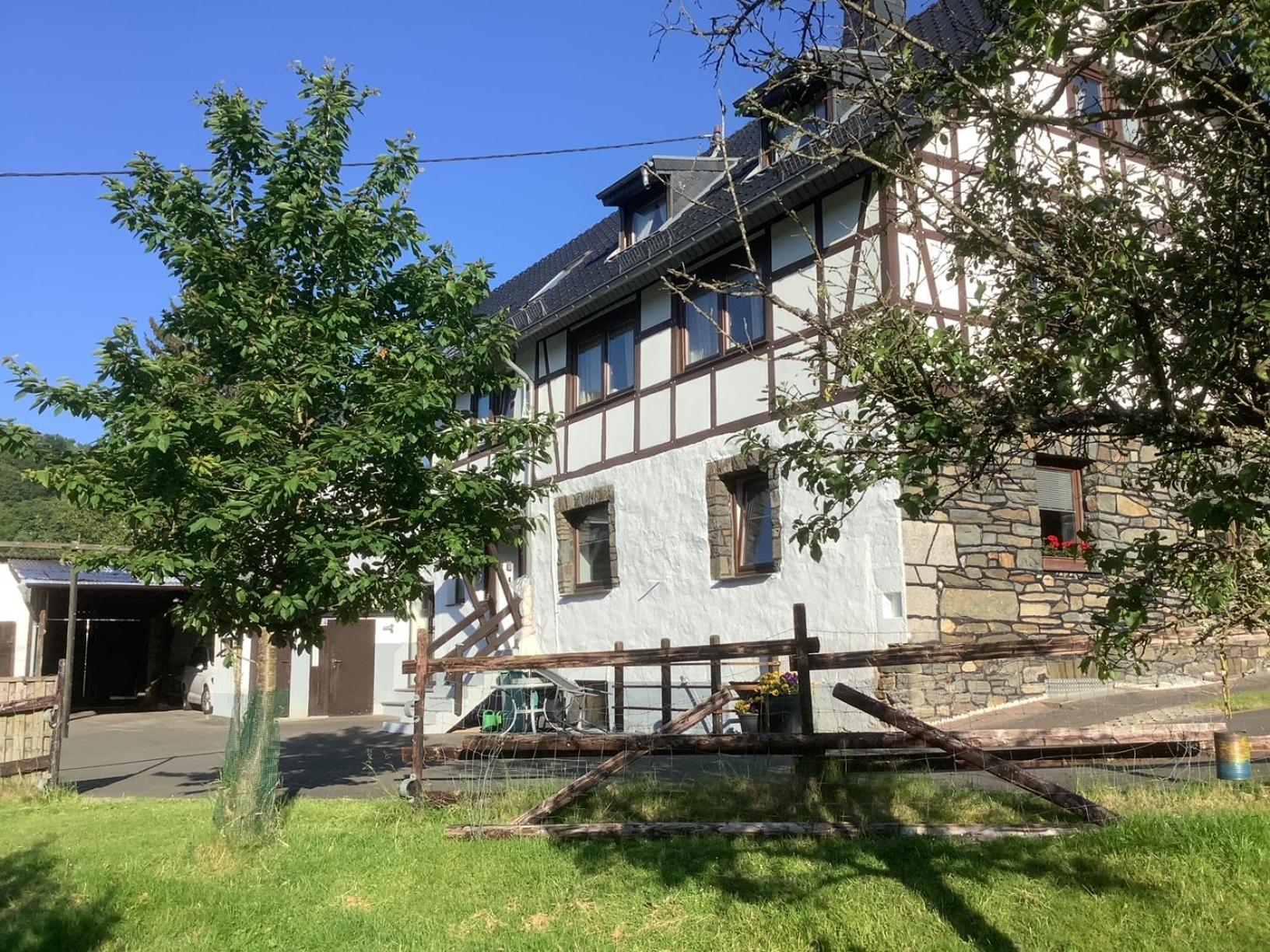 Berg Blick Eifler Bauernhaus Modern Restauriert Зиммерат Экстерьер фото